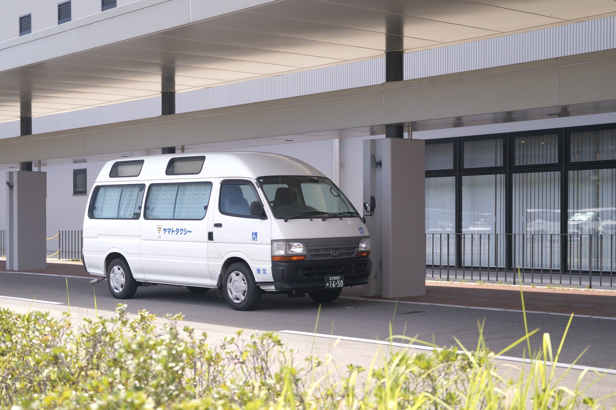介護タクシーの車外写真